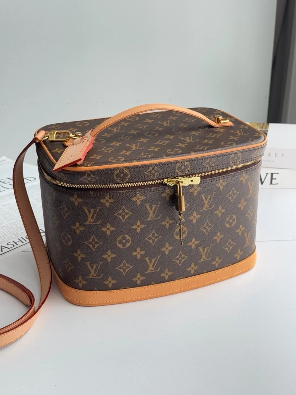 Louis Vuitton Monogram Canvas Nice Vanity